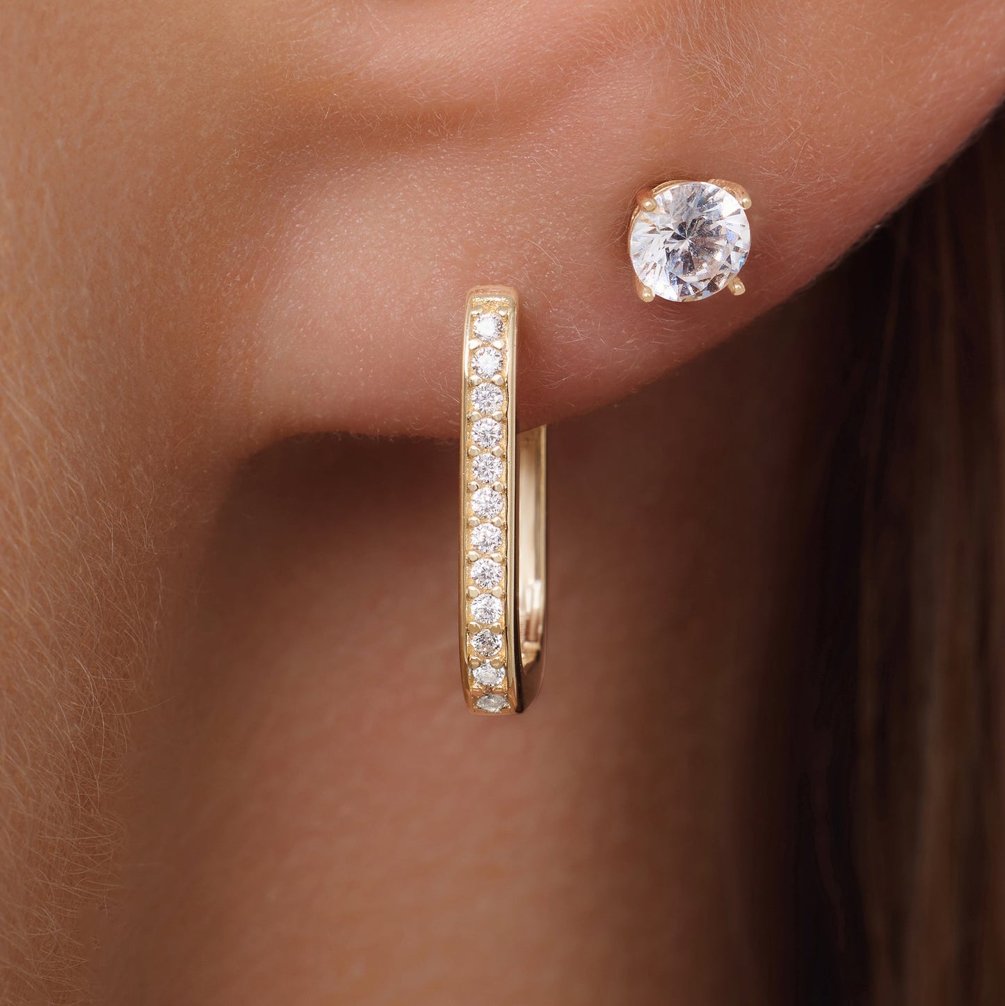 Pav¨¦ Cubic Zirconia Small U Hoops (15mm)