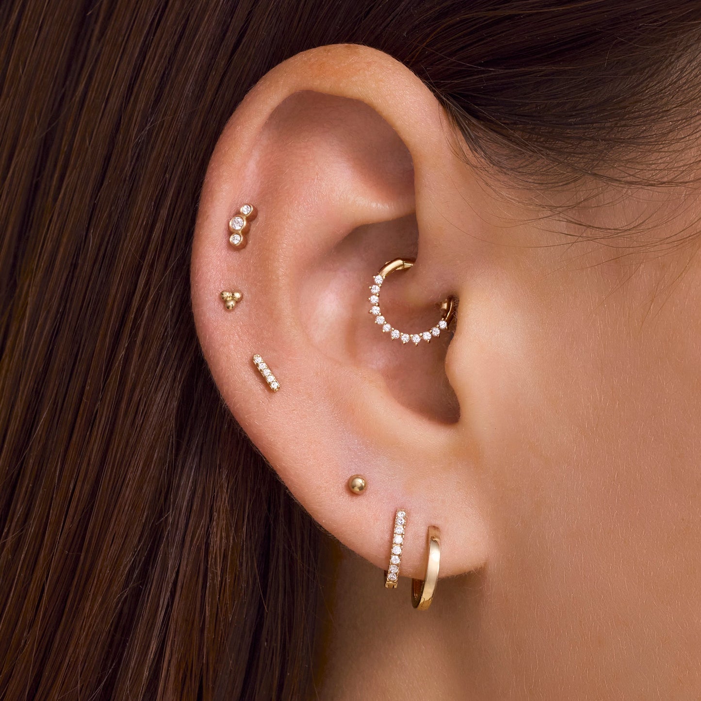 Pav¨¦ Diamond Bar Piercing