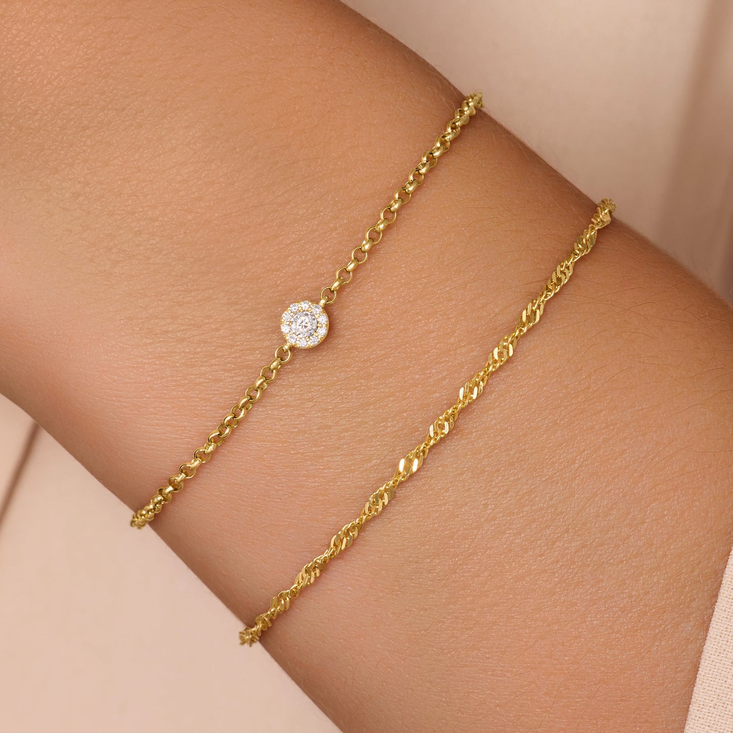 Diamond Halo Bracelet (0.05 ct)