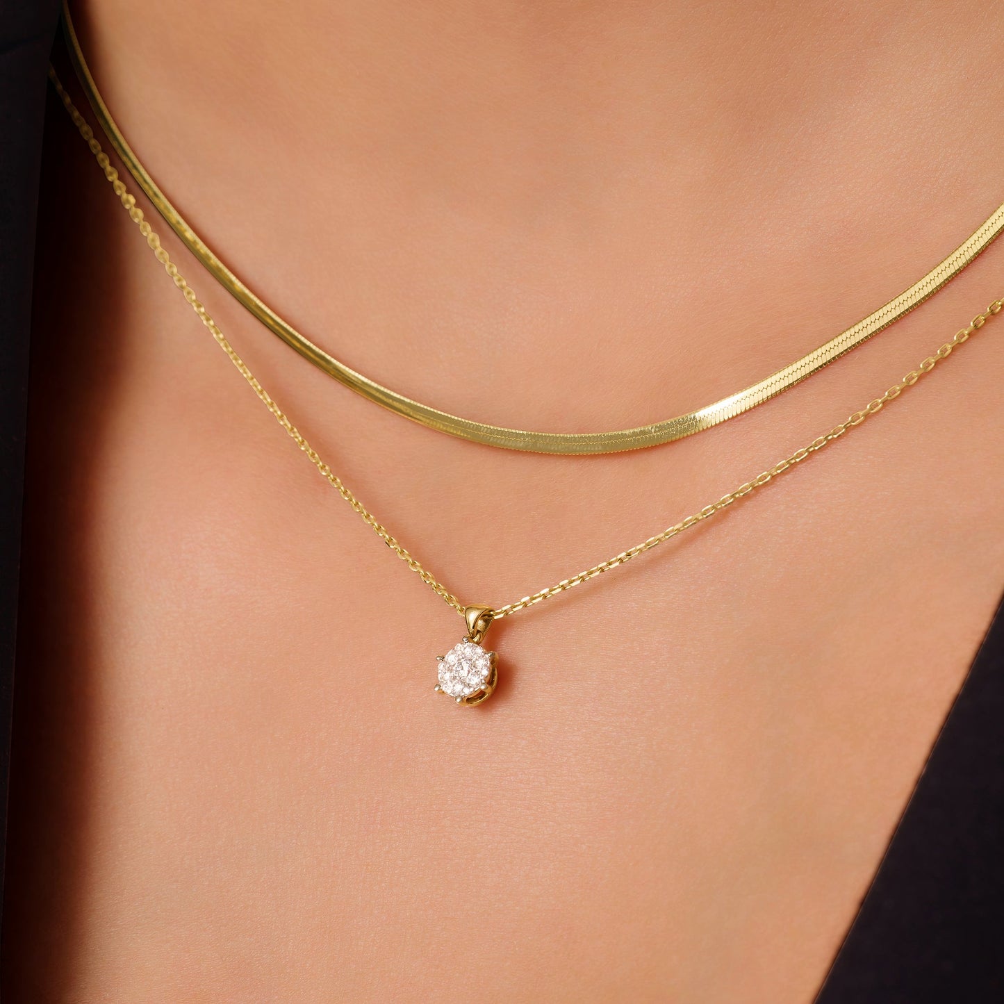 Six Prong Diamond Cluster Linked Pendant Necklace (0.08 ct)