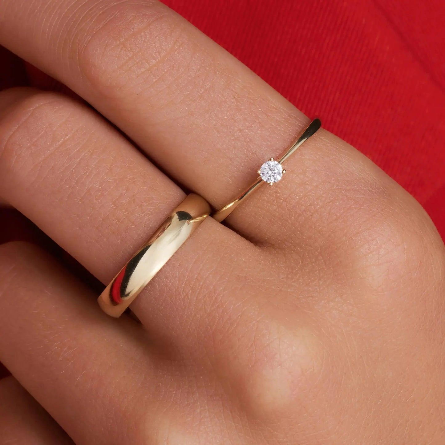 Chaton Set Moissanite Ring