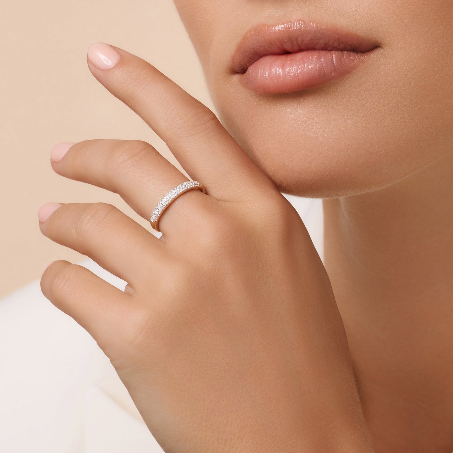 Pav¨¦ Diamond Alliance Ring (0.22 ct)