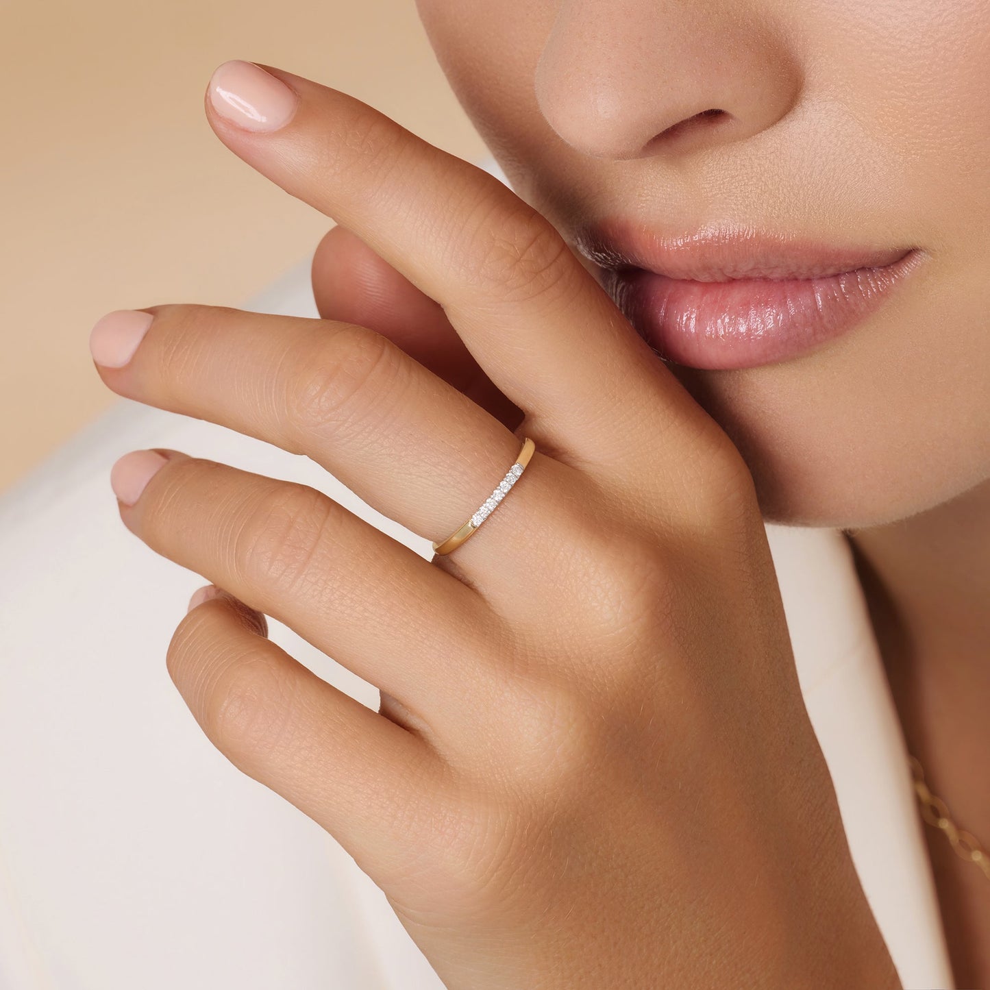 Diamond Line Ring (0.06 ct)
