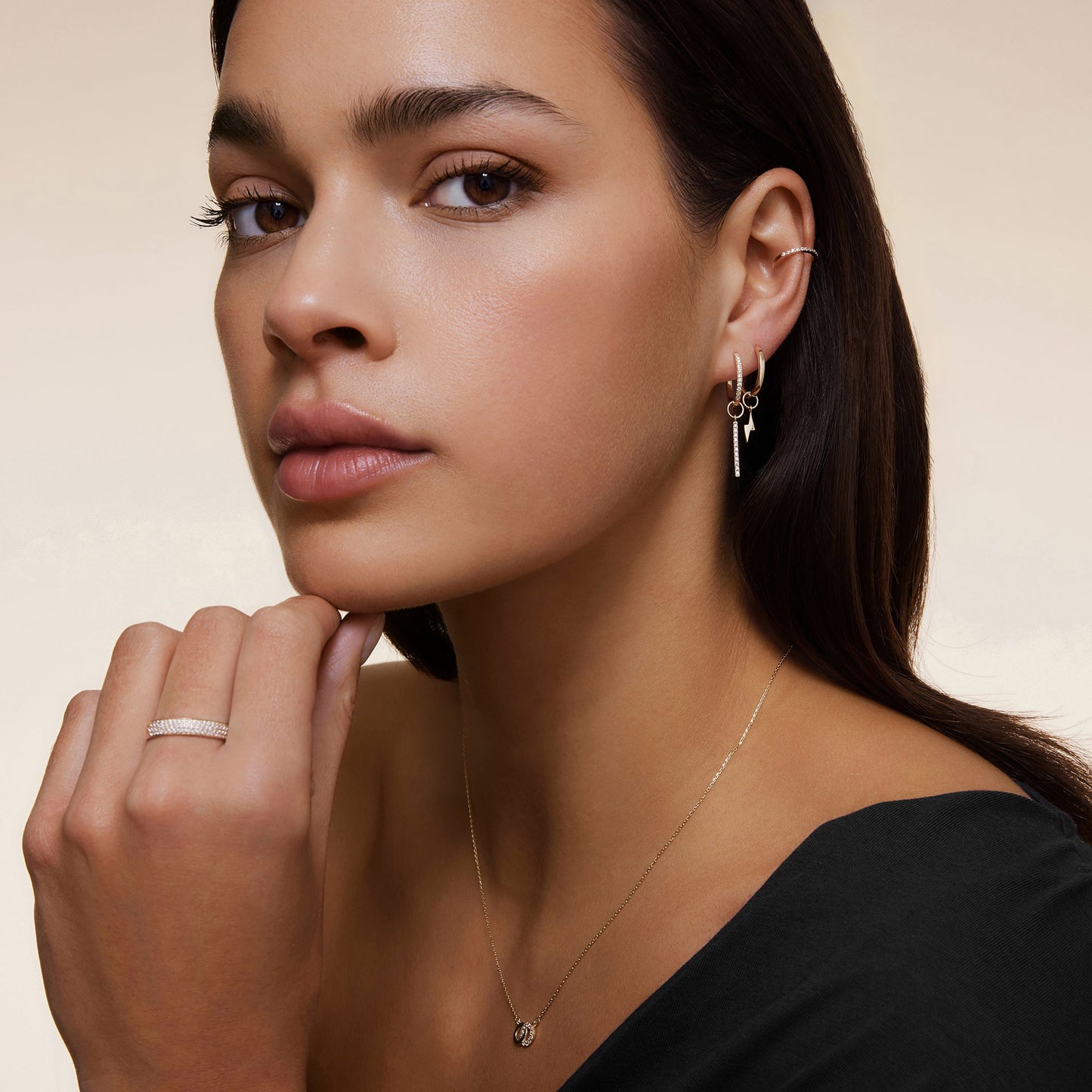 Pav¨¦ Cubic Zirconia Bar Hoop Charm