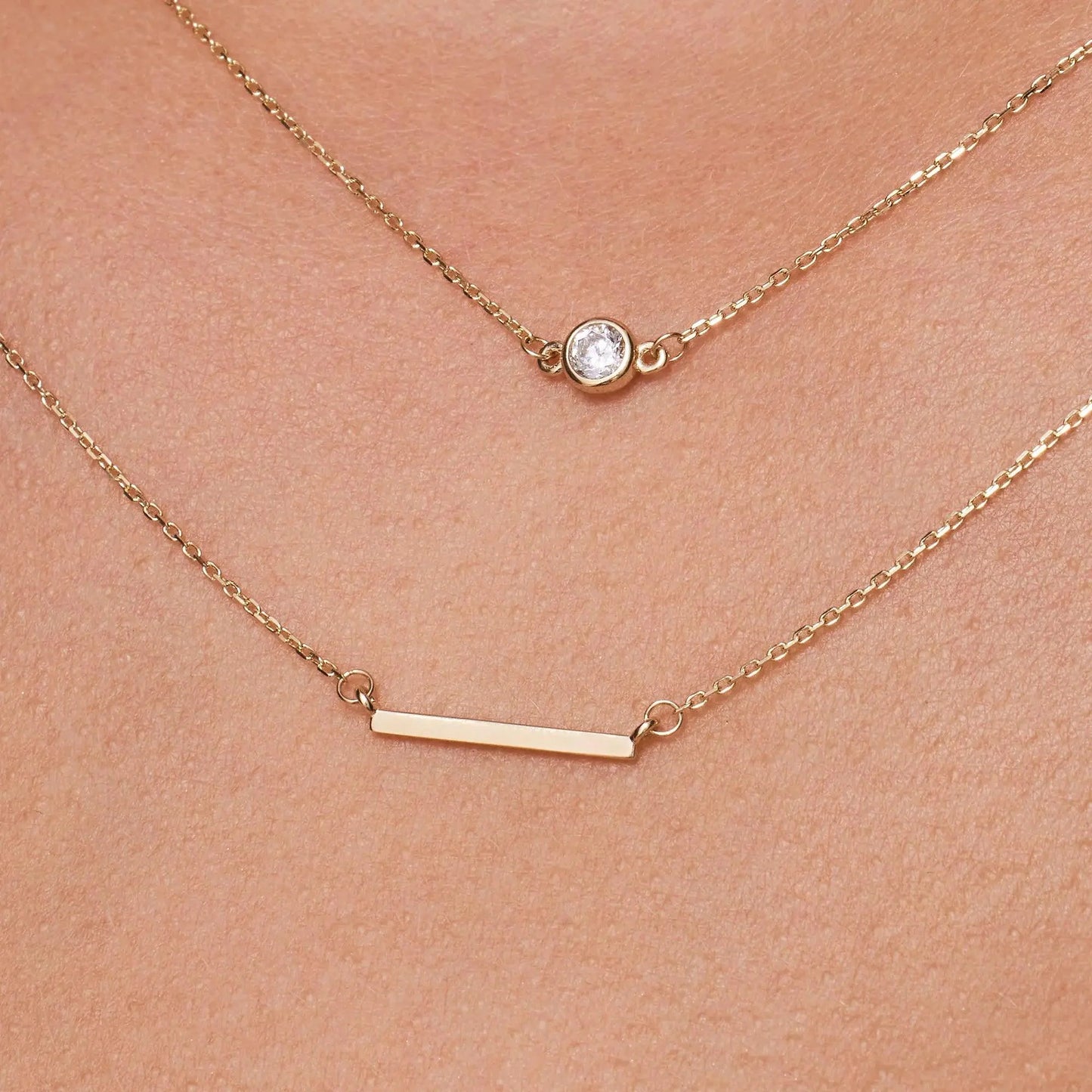 Essential Bar Necklace