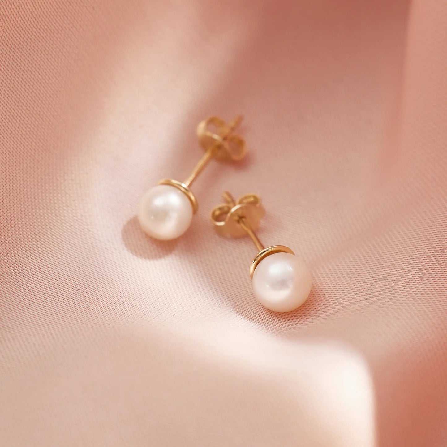 Pearl Studs