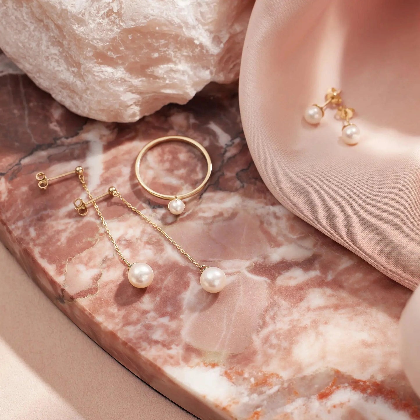 Pearl Ring