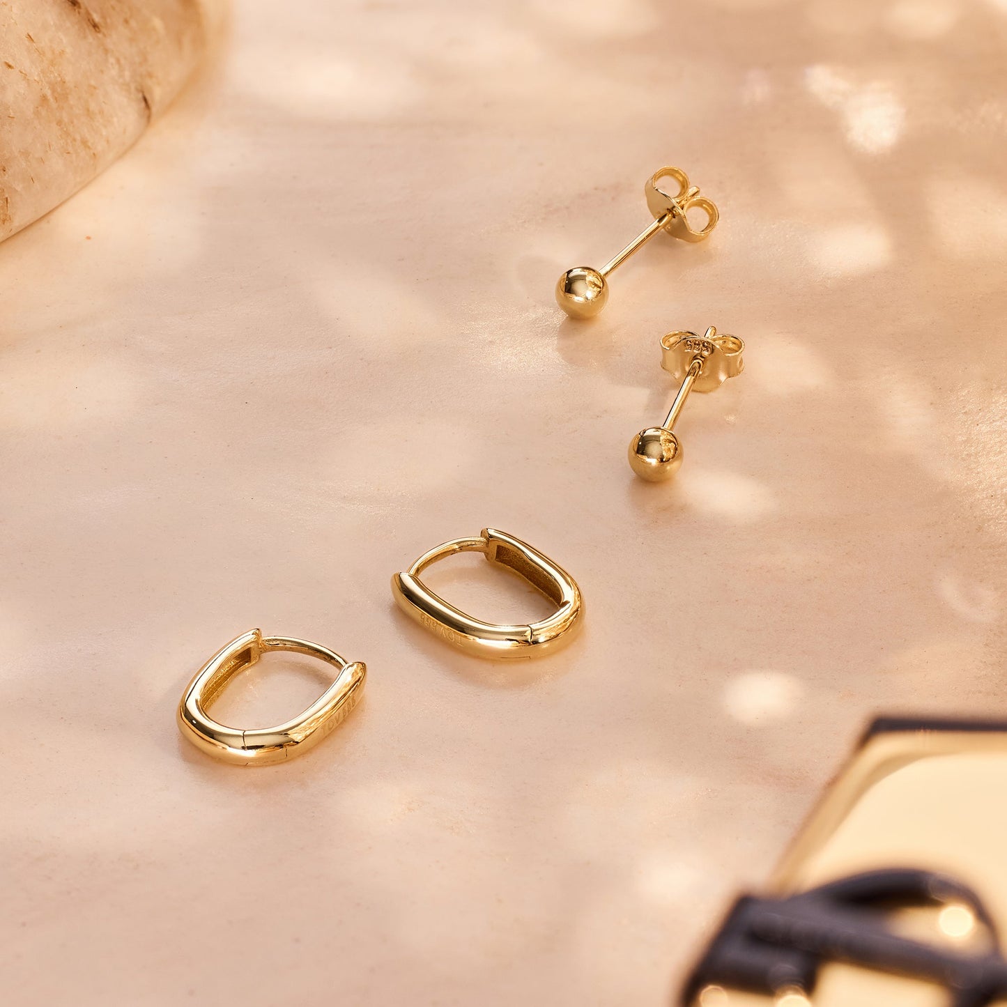 Bold Sphere Studs