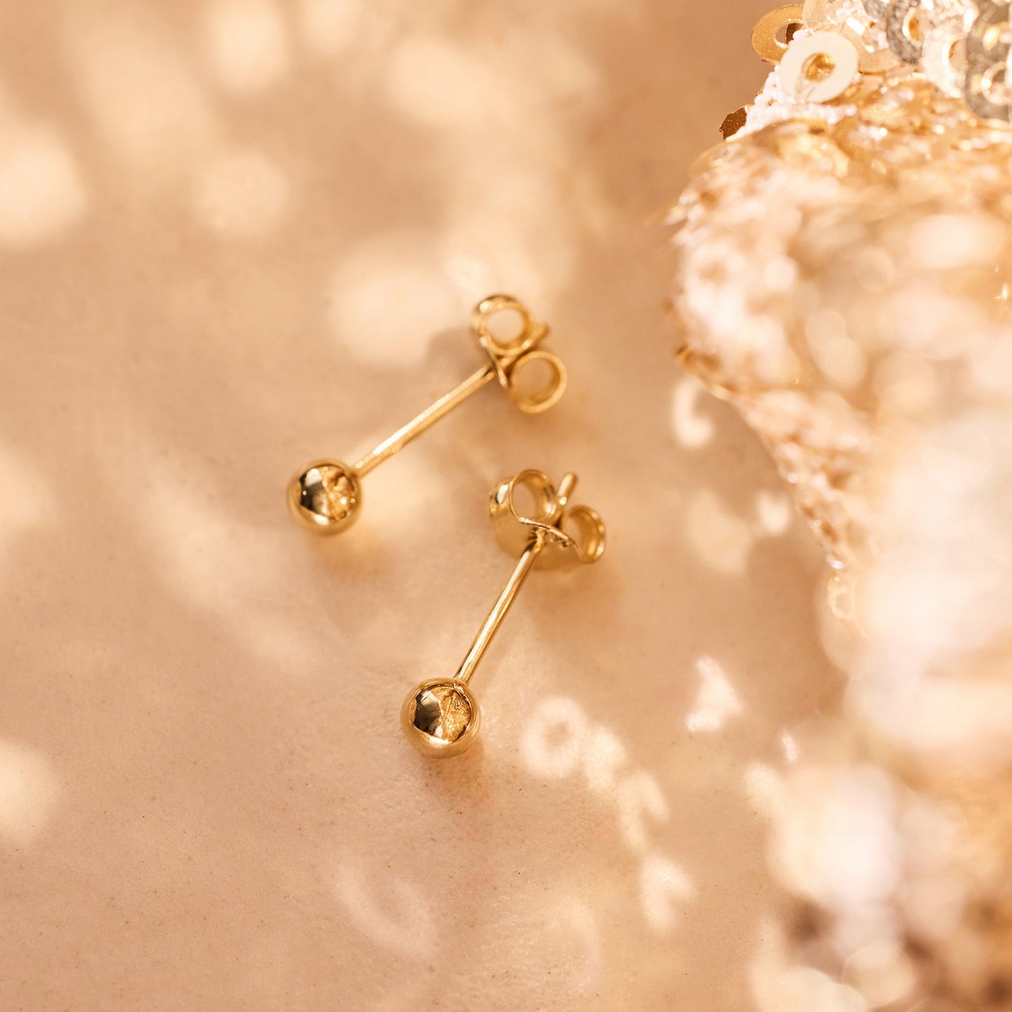 Bold Sphere Studs