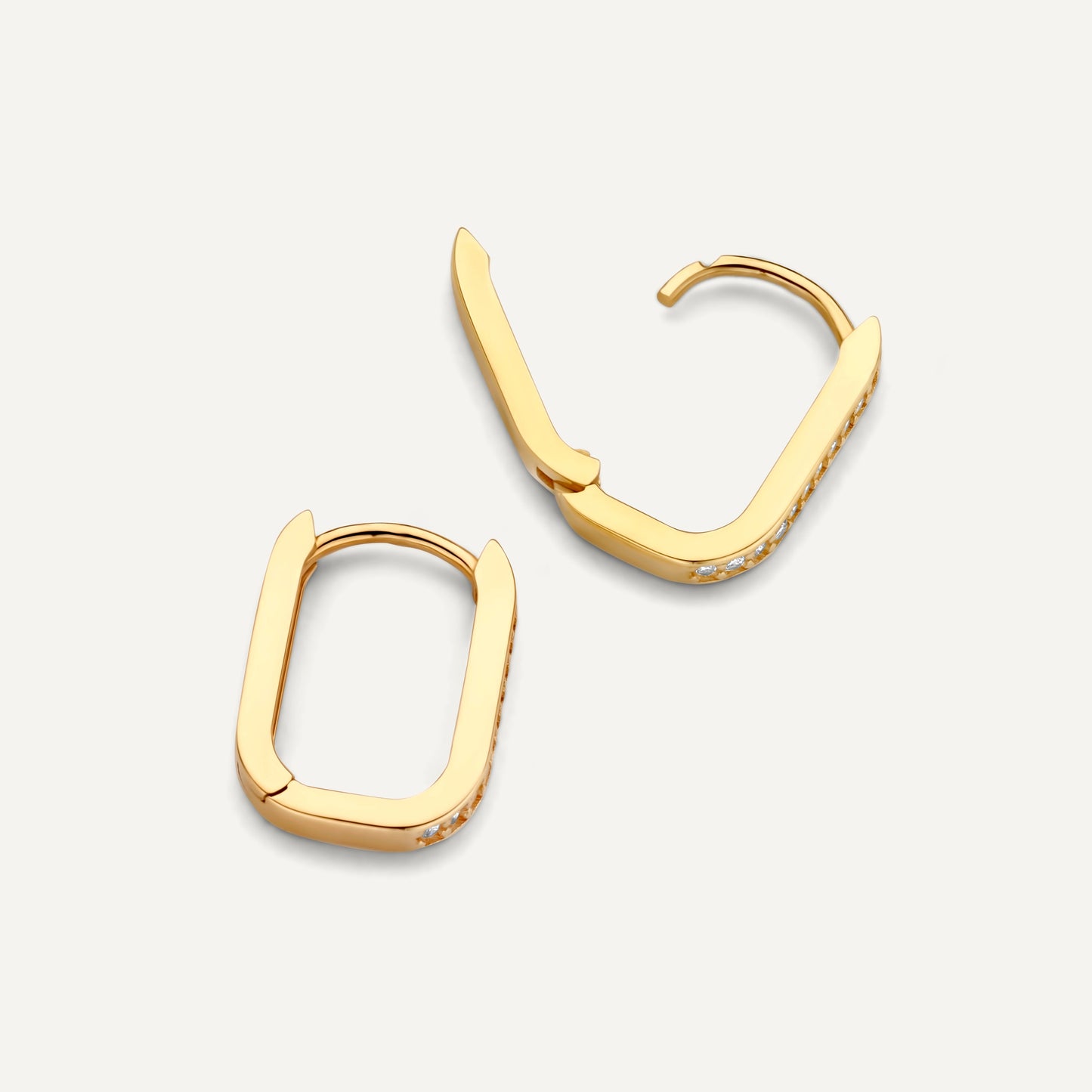 Pav¨¦ Cubic Zirconia Small U Hoops (15mm)