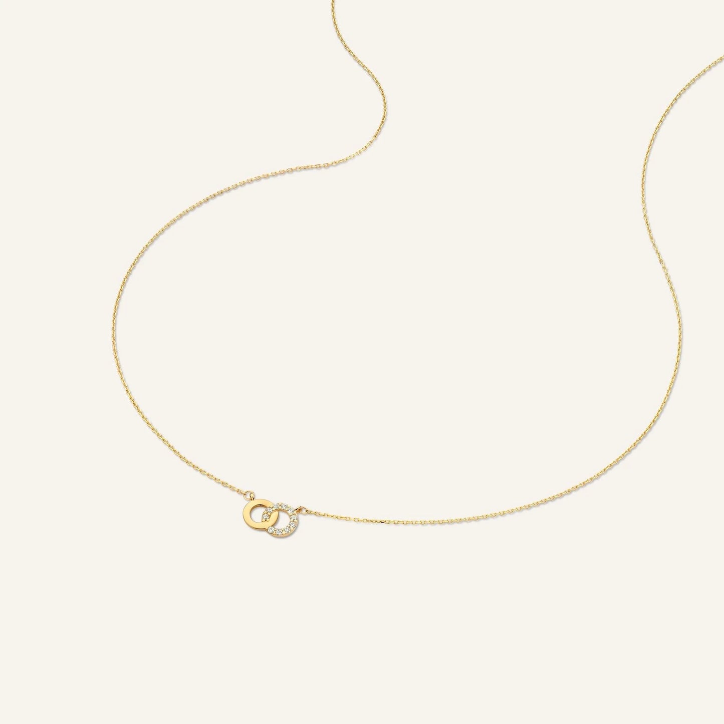 Pav¨¦ Cubic Zirconia Linked Infinity Pendant Necklace