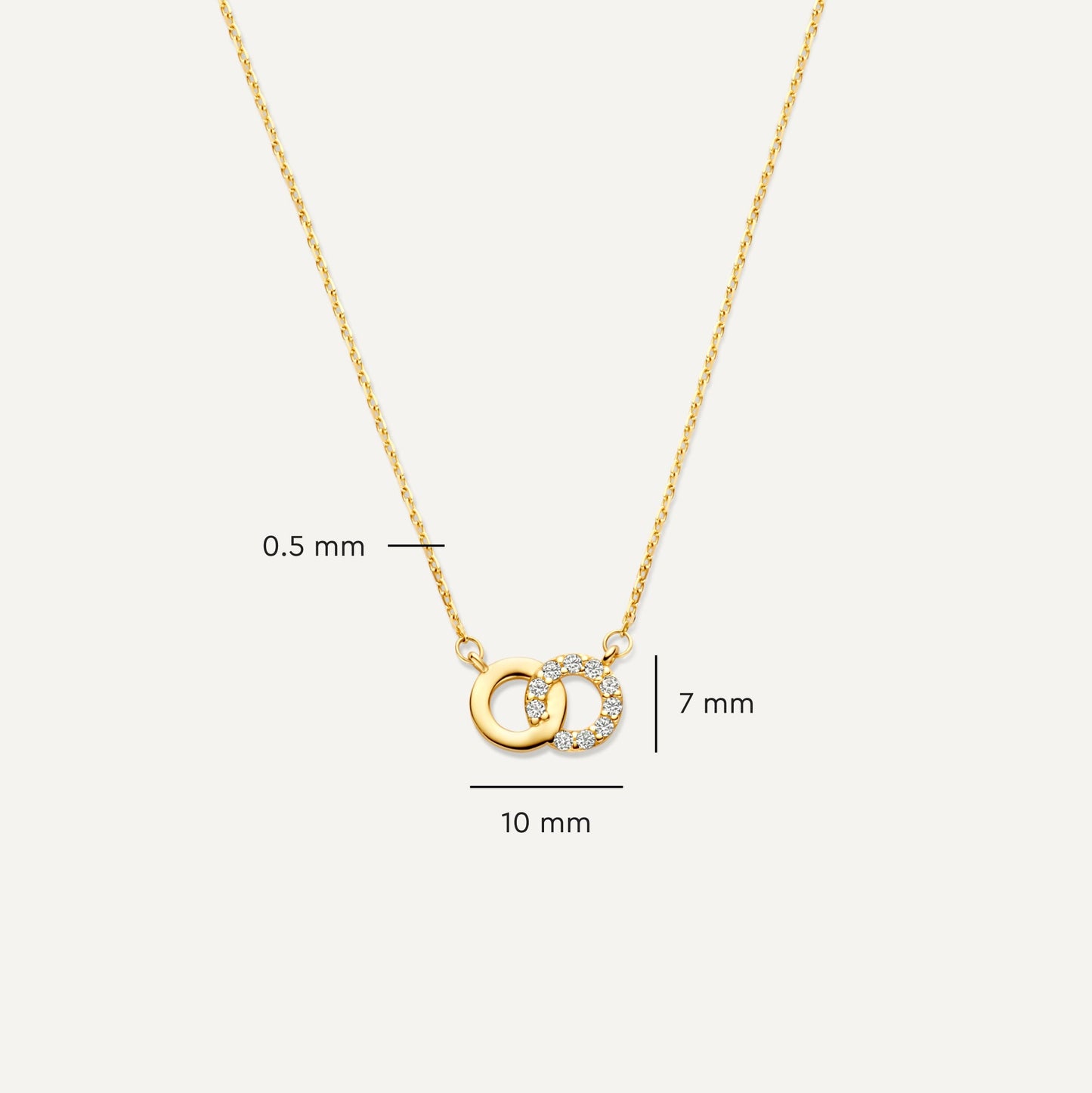 Pav¨¦ Cubic Zirconia Linked Infinity Pendant Necklace