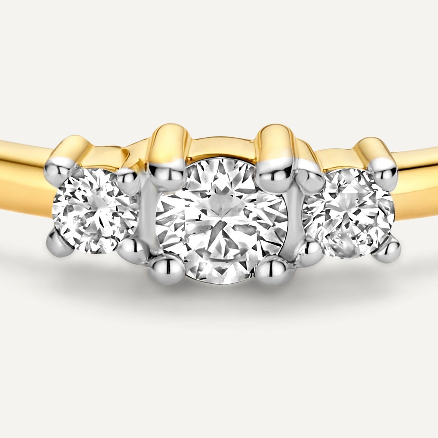 Diamond Trilogy Ring (0.15 ct)