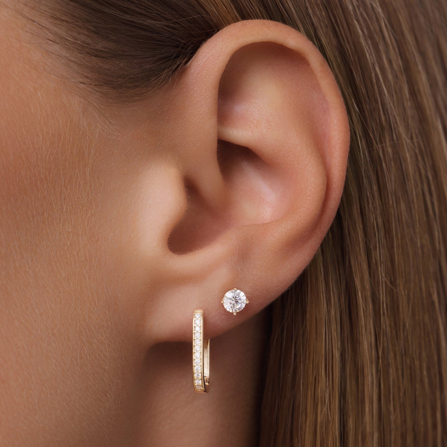 Pav¨¦ Cubic Zirconia Small U Hoops (15mm)