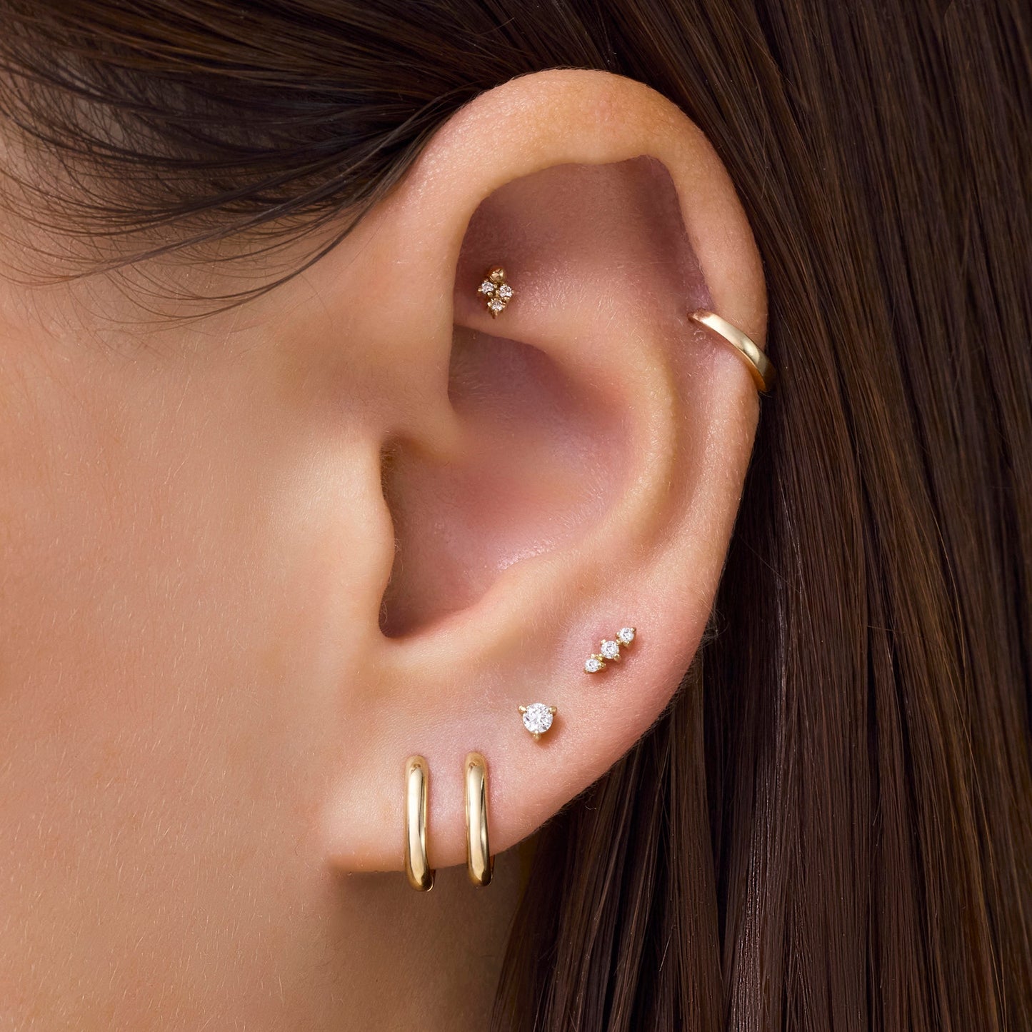 Threefold Diamond Bar Piercing (0.02 ct)