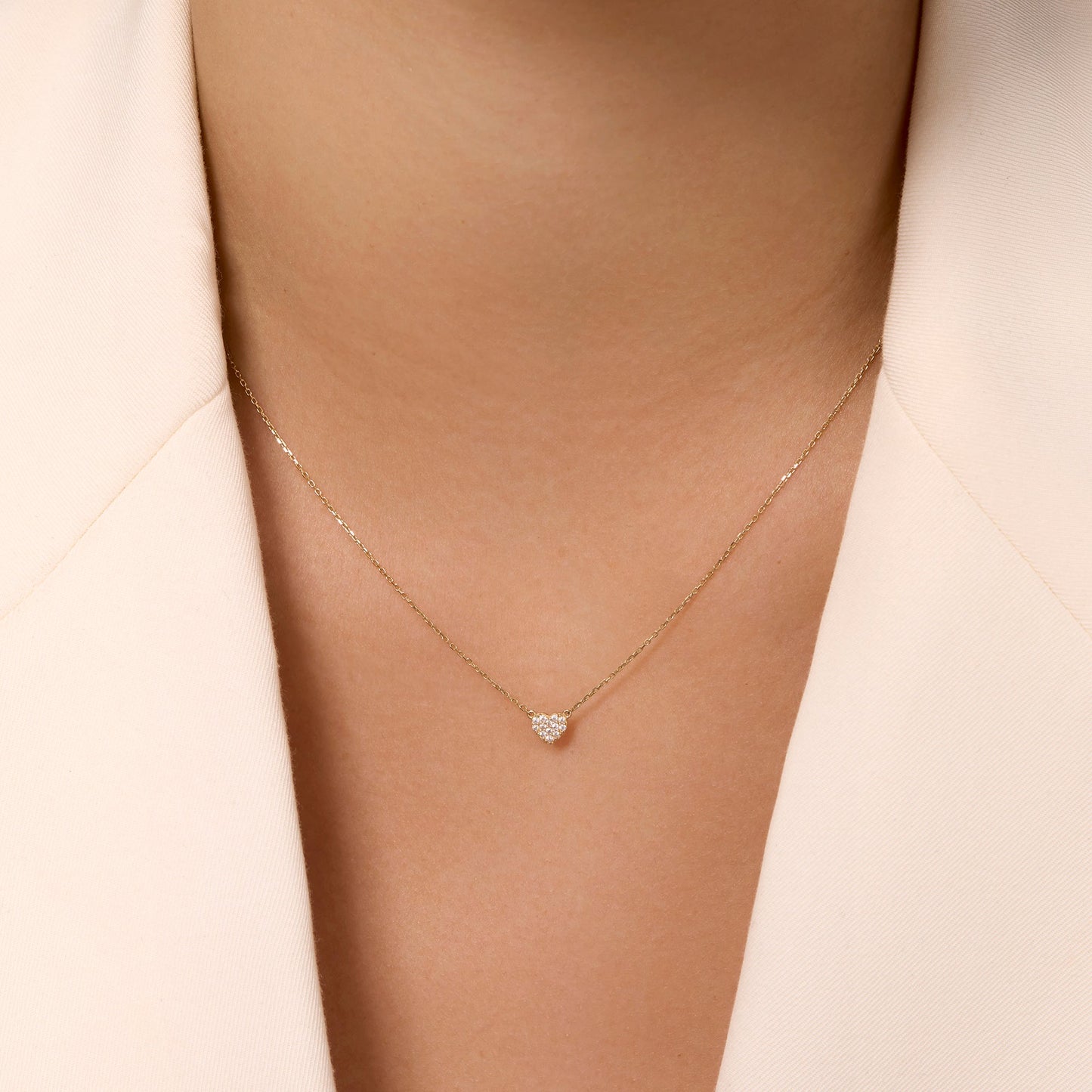 Pav¨¦ Cubic Zirconia Heart Pendant Necklace