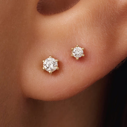 Six Prong Diamond Studs (0.20 ct)