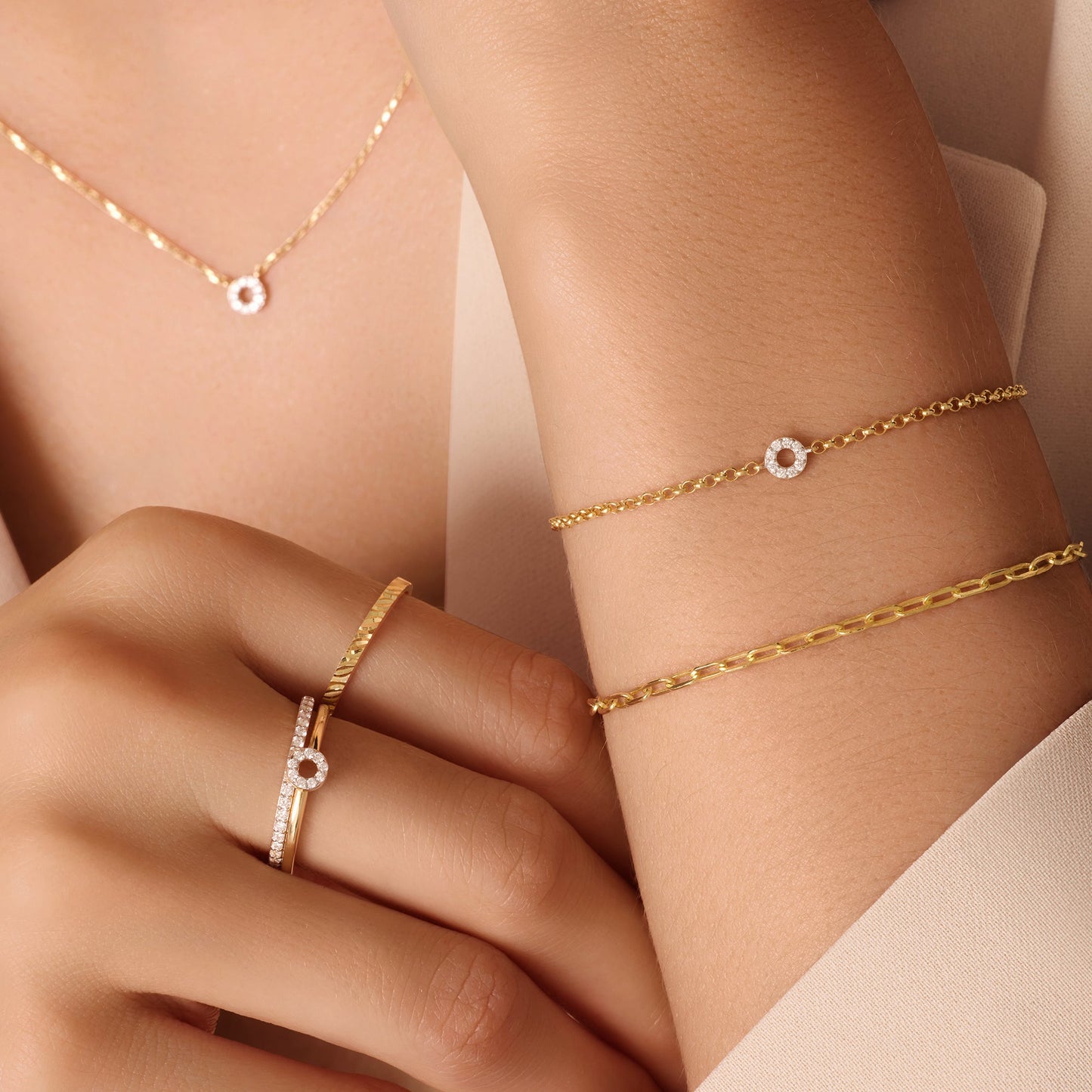 Diamond Open Halo Bracelet (0.05 ct)