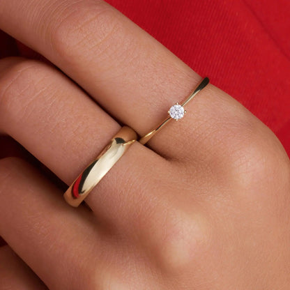 Chaton Set Moissanite Ring
