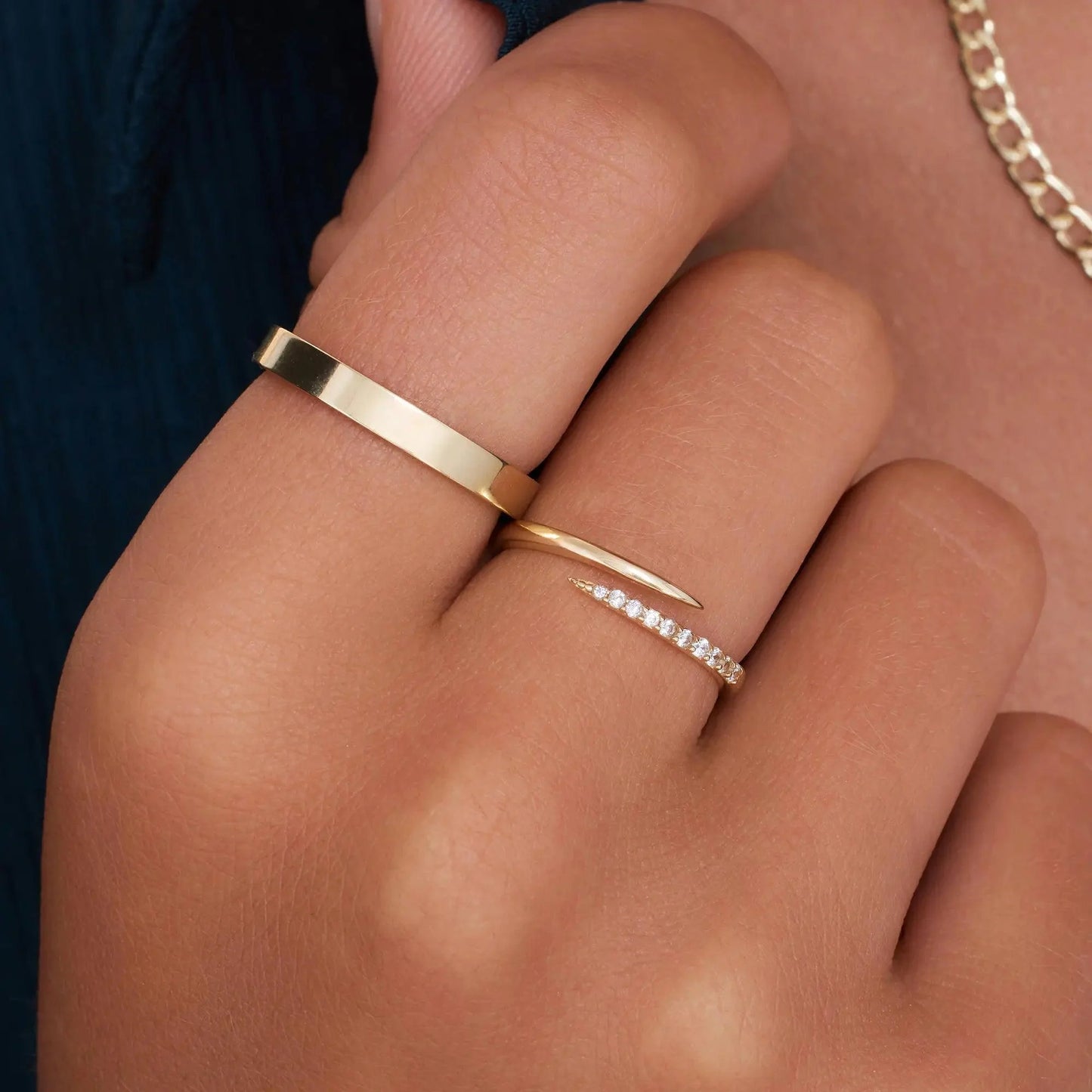 Moissanite  Claw Ring
