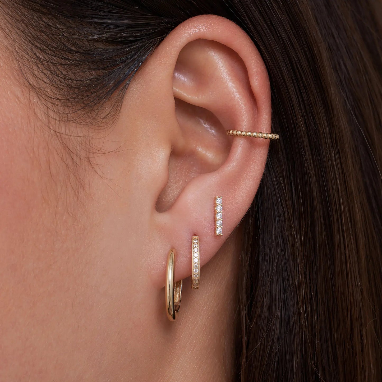 Pav¨¦ Cubic Zirconia Bar Studs