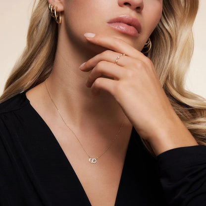 Pav¨¦ Cubic Zirconia Linked Infinity Pendant Necklace