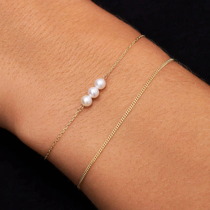 Threaded Pearl Bracelet