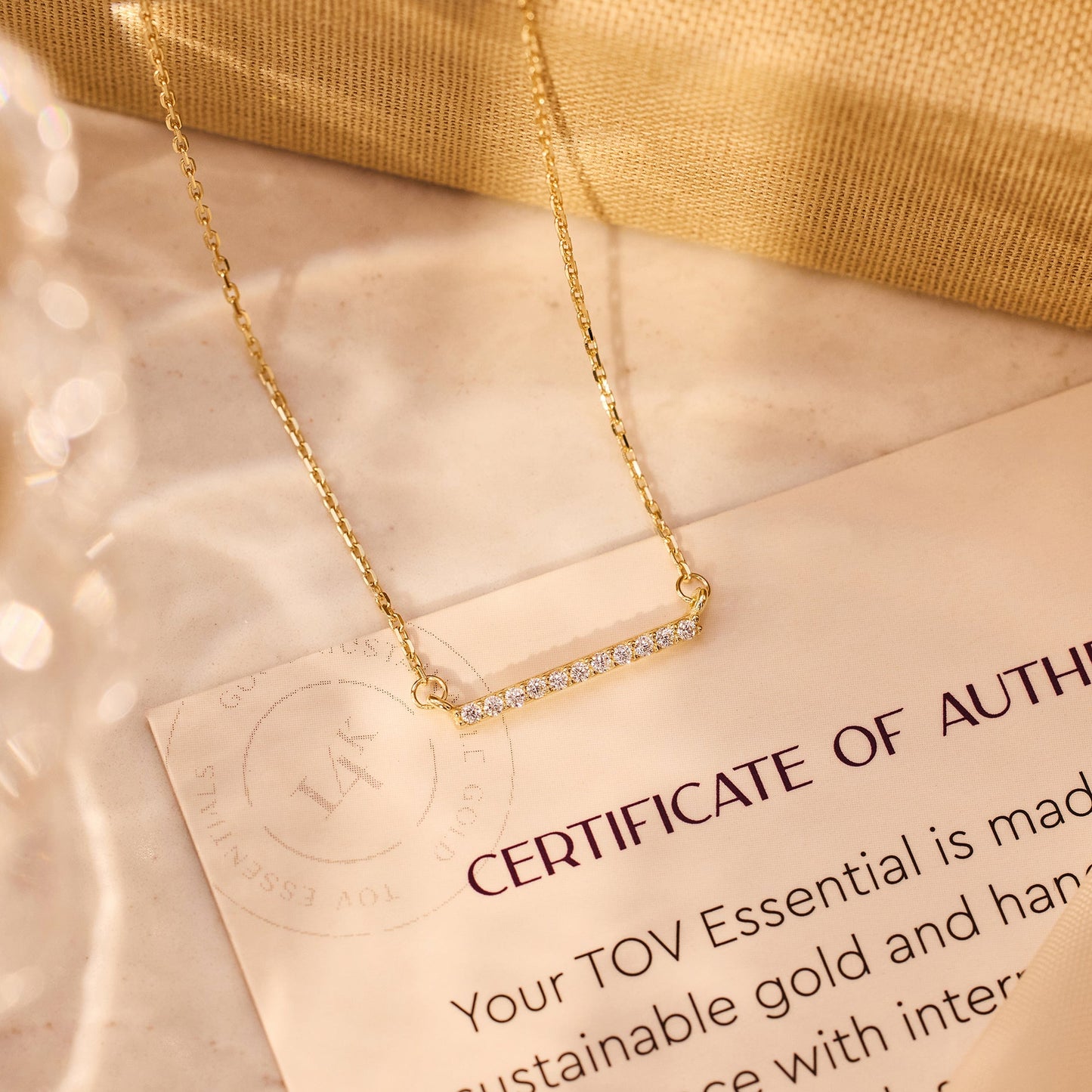 Pav¨¦ Cubic Zirconia Bar Necklace