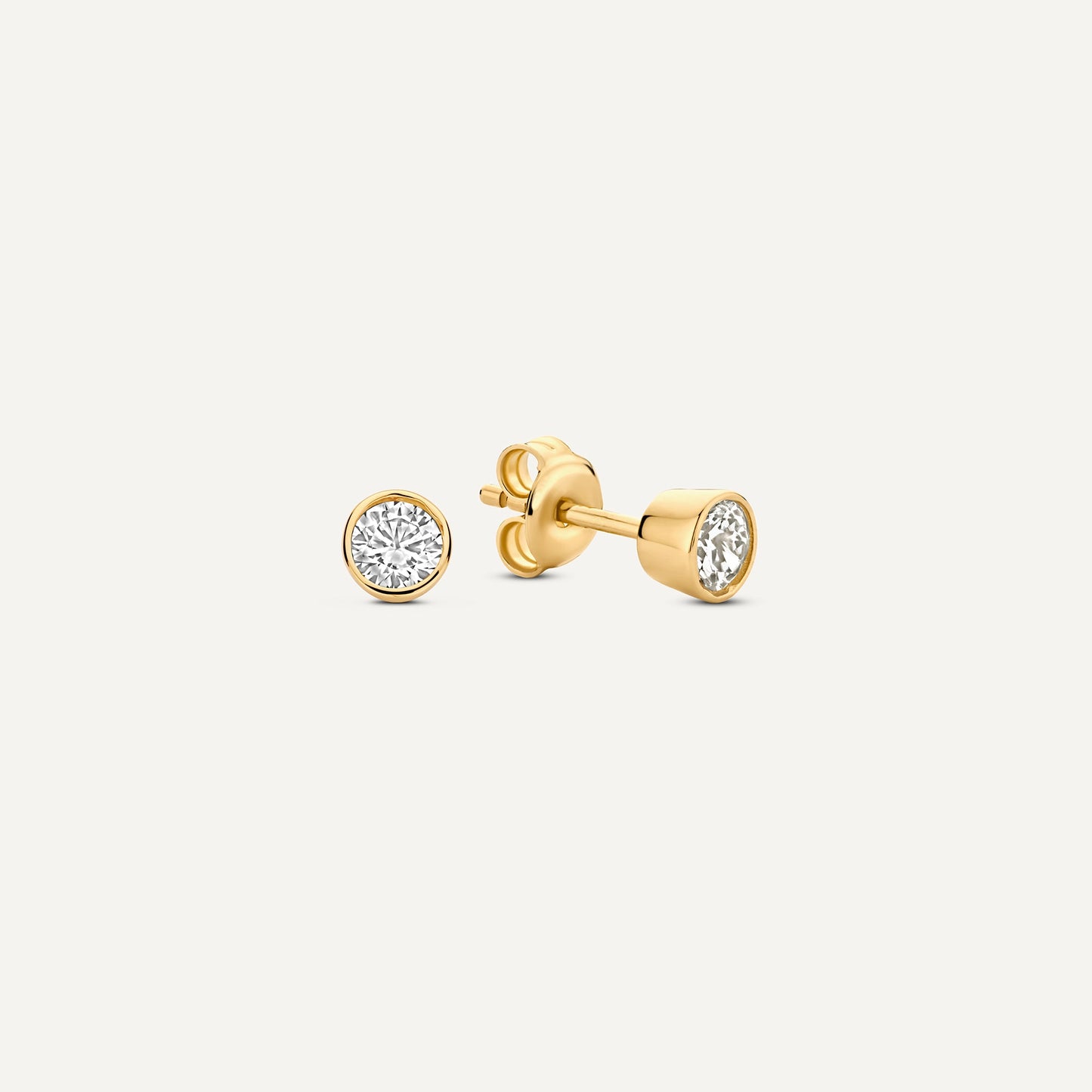 Round Cut Cubic Zirconia Studs