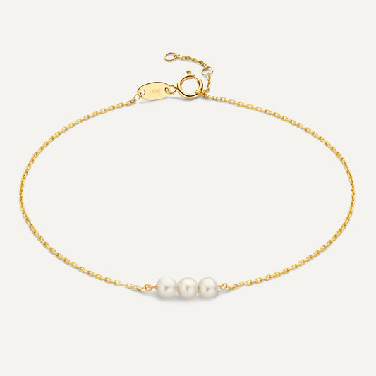 Threaded Pearl Bracelet