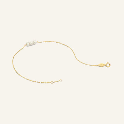Threaded Pearl Bracelet