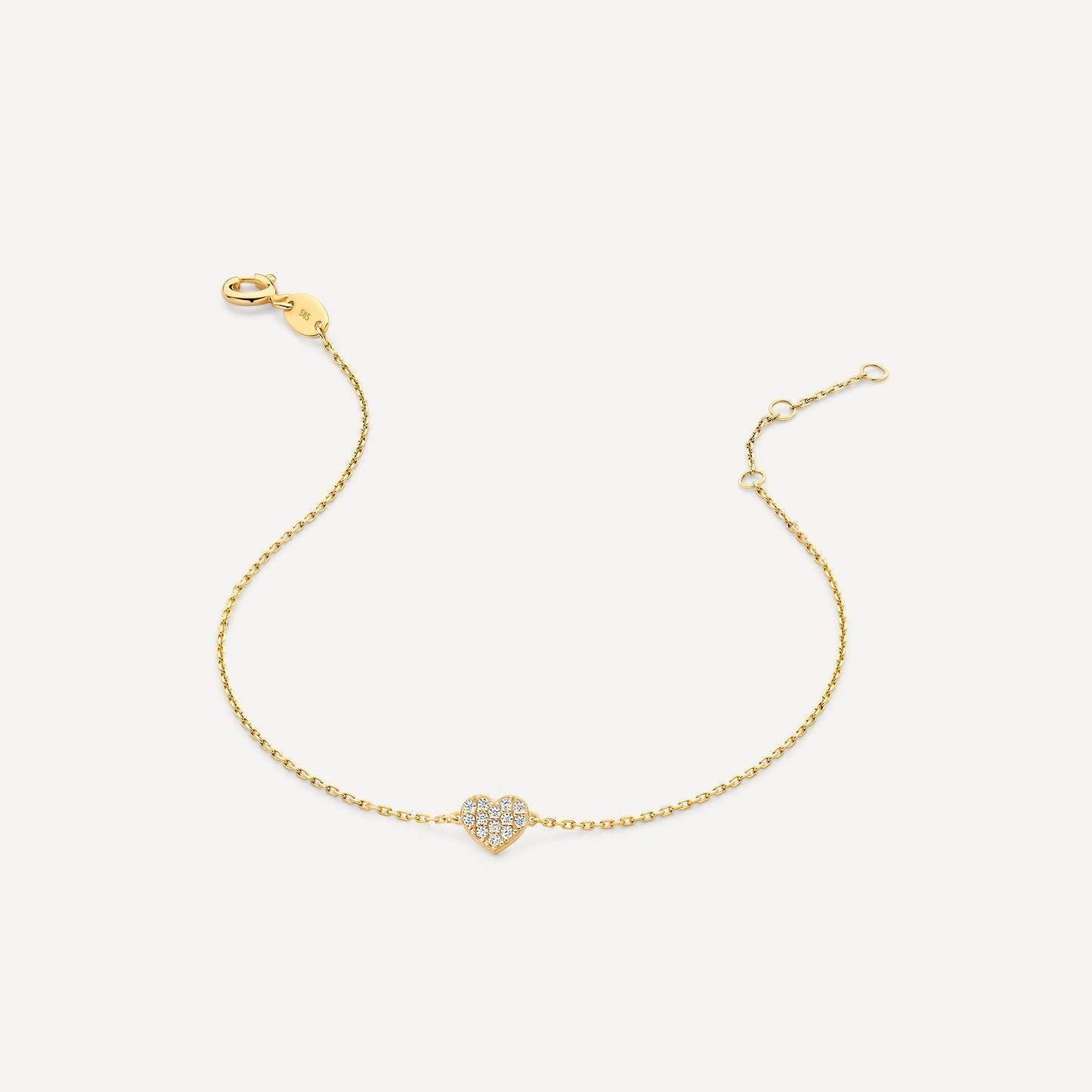 Pav¨¦ Cubic Zirconia Heart Bracelet