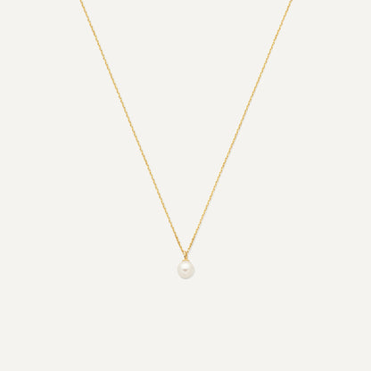 Pearl Pendant Necklace