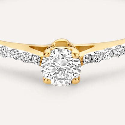 Four Prong Diamond Solitary Pav¨¦ Tapered Ring (0.19 ct)